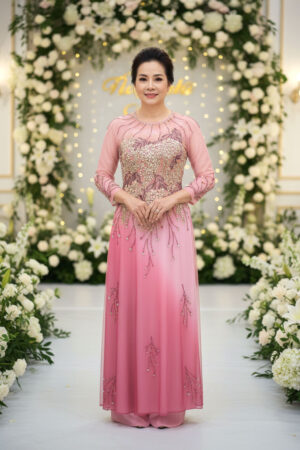 Lan Hương - Áo dài bà sui 02