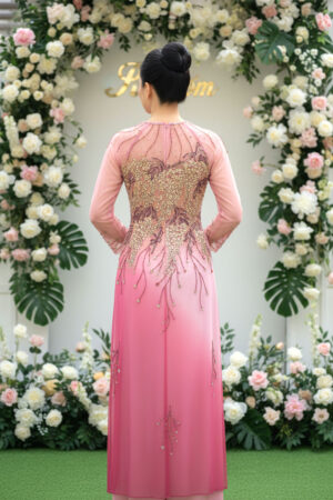 Alternative view of Lan Hương - Áo dài bà sui 02